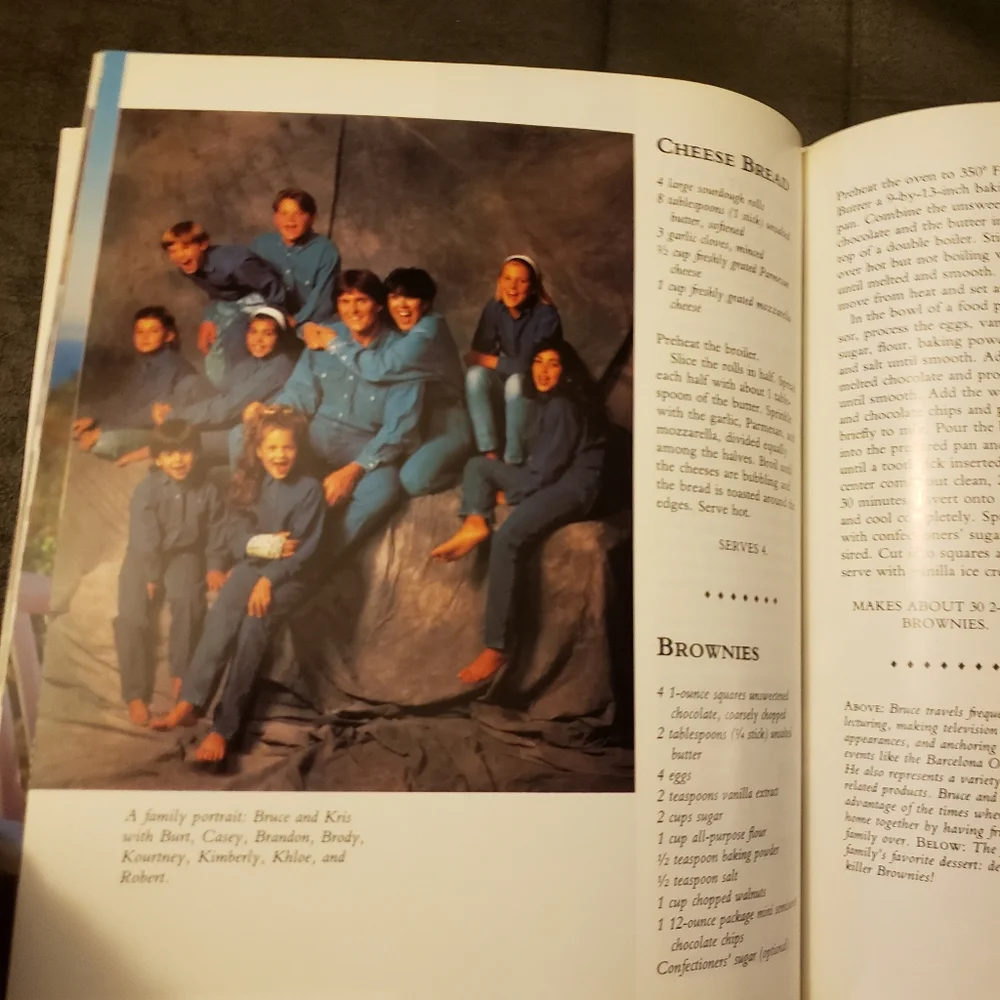 The Life Styles of the Rich and Bamous Cookbook ‎ Hardback